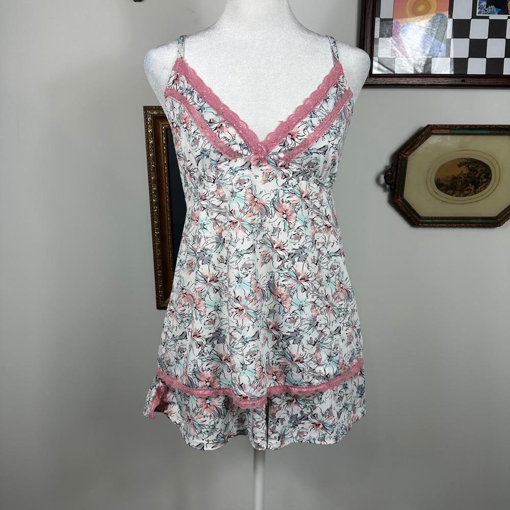Marilyn‎ Monroe Pastel Floral Pajama Set with Pink Lace Trim - Camisole & Shorts